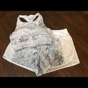 White marble work out set